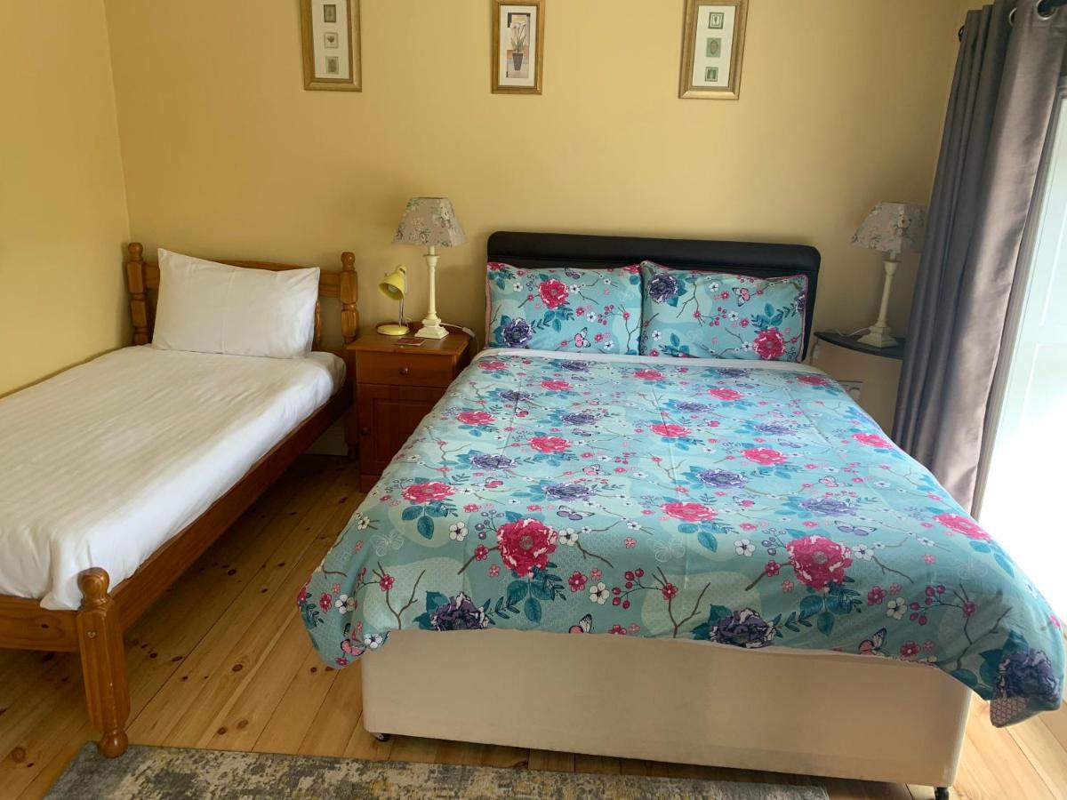Teac Seain Bar & Bnb Annascaul Экстерьер фото